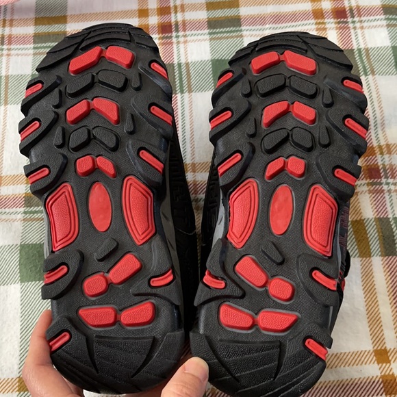 Women’s shoes, black/ red color, size 37 UK~5.5US, brand new never worn - Picture 6 of 6